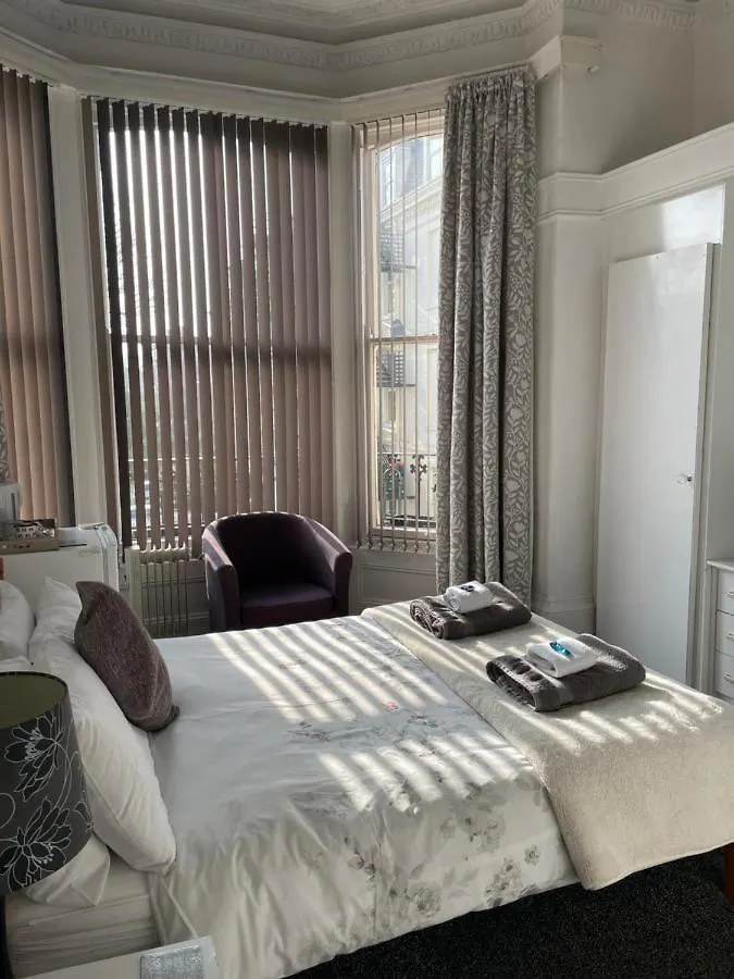 Carlton House Scarborough Hotel