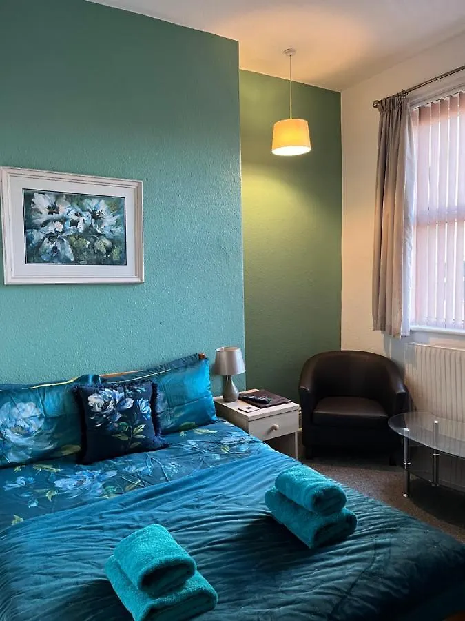 Carlton House Scarborough Hotel Guest house