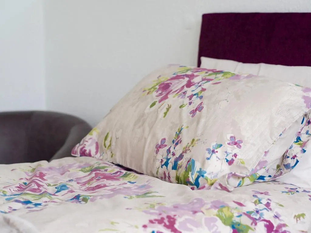 Carlton House Scarborough Hotel Guest house